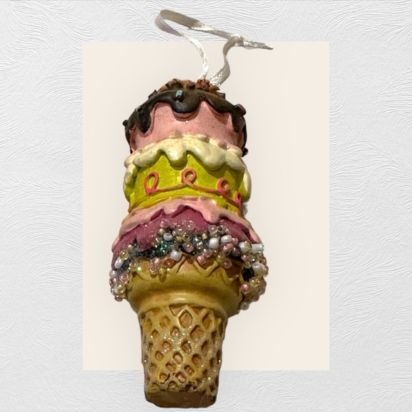 Dreamin' of Ice Cream Cone 3 Scoops Christmas Ornament Sweet Treats - Picture 4 of 6